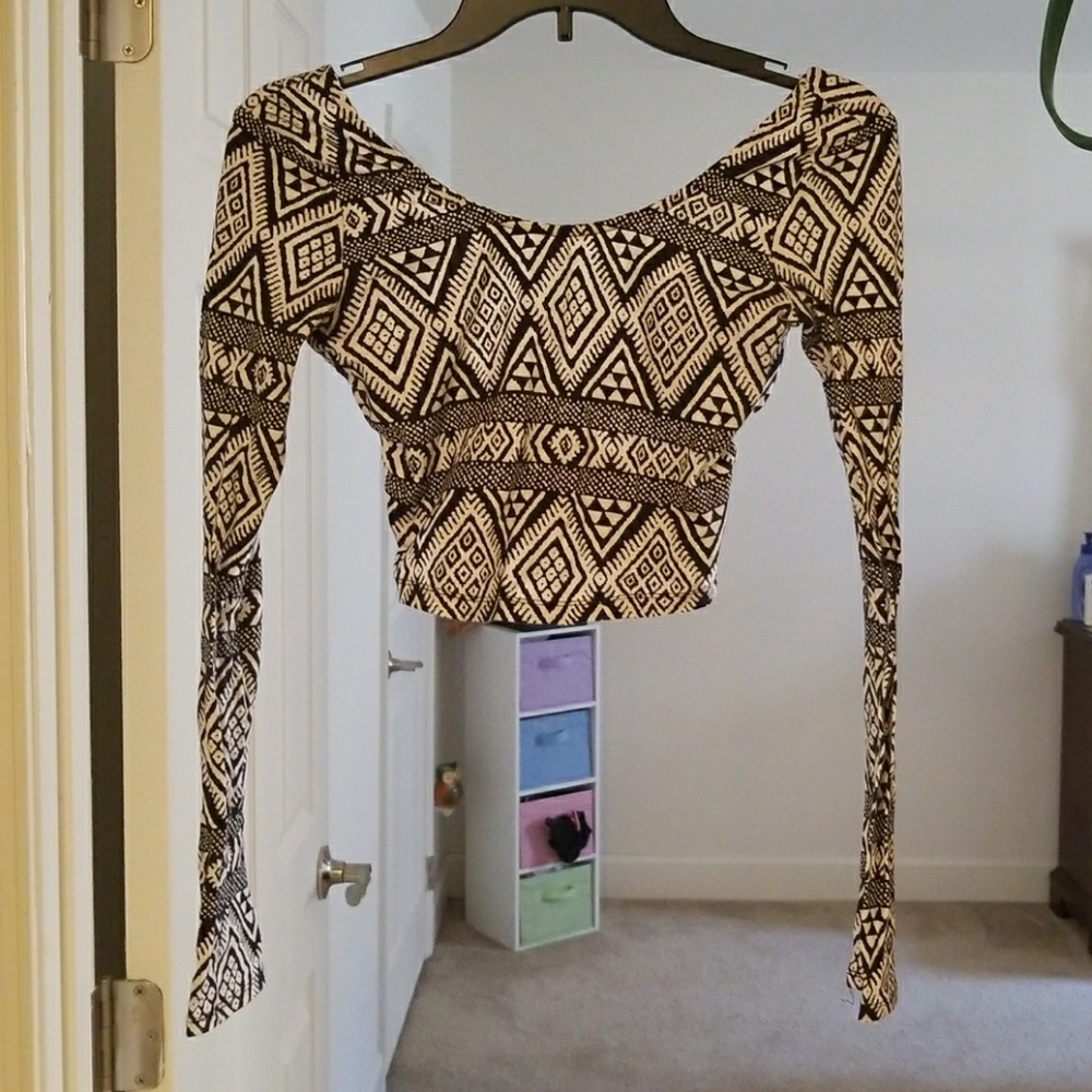 Crop top